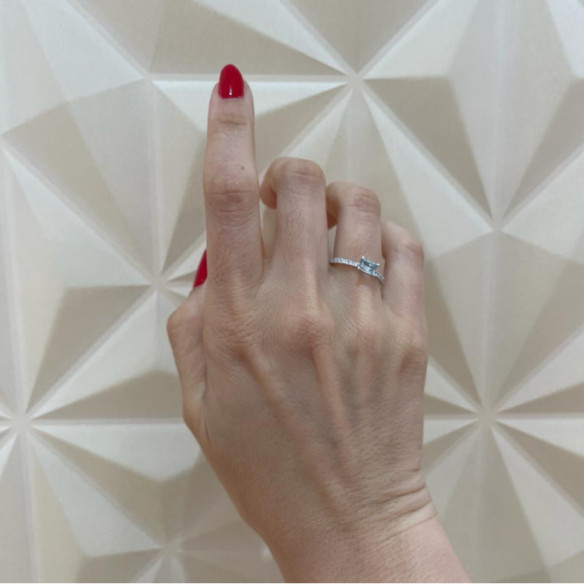 Anillo Topacio Delphina Diamantes Oro Blanco - ANILLOS