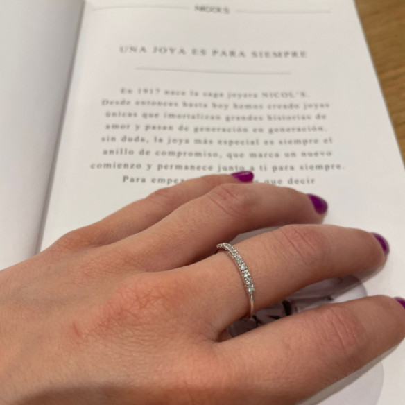 Anillo Diamantes Azalea 0.15 Oro Blanco - RINGE
