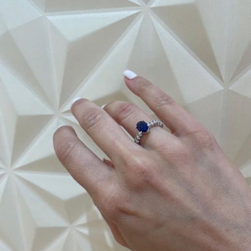 Anillo Zafiro oval Lola 1.20 Quilates - Anéis de Noivado Azul 2