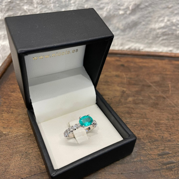Anillo Esmeralda oval Lolita 1.20 - Anillos de Compromiso Verde