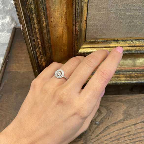 Diamond Classic Commitment Ring - Verlobungsringe Rosette