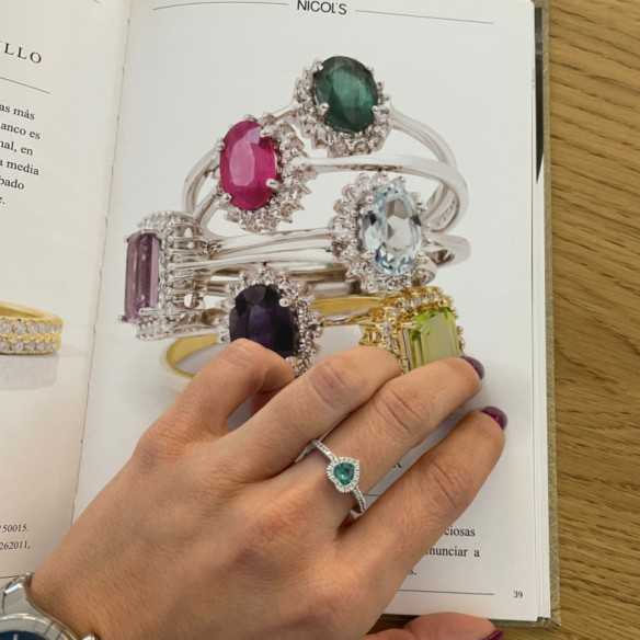 Anillo Esmeralda y Diamantes Corazon Heart Diamond Color - Anillos de Esmeralda