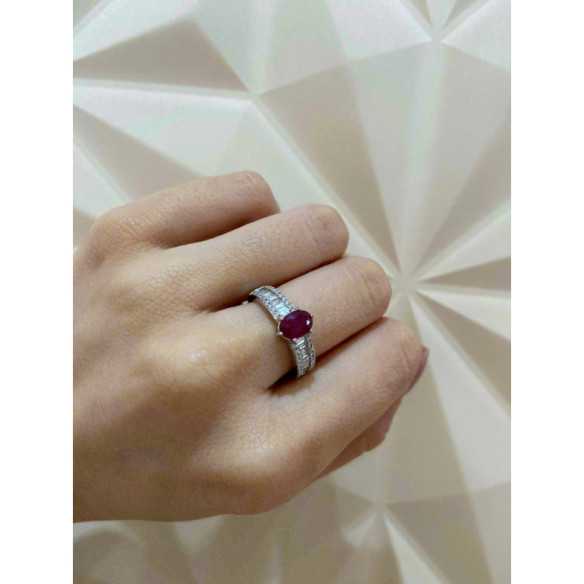 Anello Rubí Ovale e Diamante Lola 1.00 - Anelli di rubino
