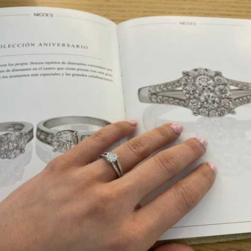 Anel de diamante Noa 0,68 em ouro branco - Rosette anéis de noivado 2