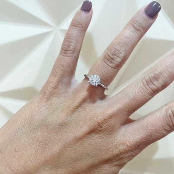 Gardenia Diamond Ring 0.48 - Génial