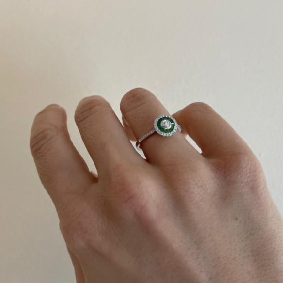 Anillo Ojo De Perdiz Granate Verde - desenhos vintage