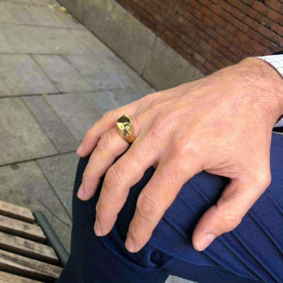 Timbro in oro ovale opaco - Man anelli francobolli