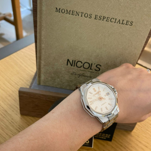 Corum Admiral 38 Automatic - Relojes de Mujer 2