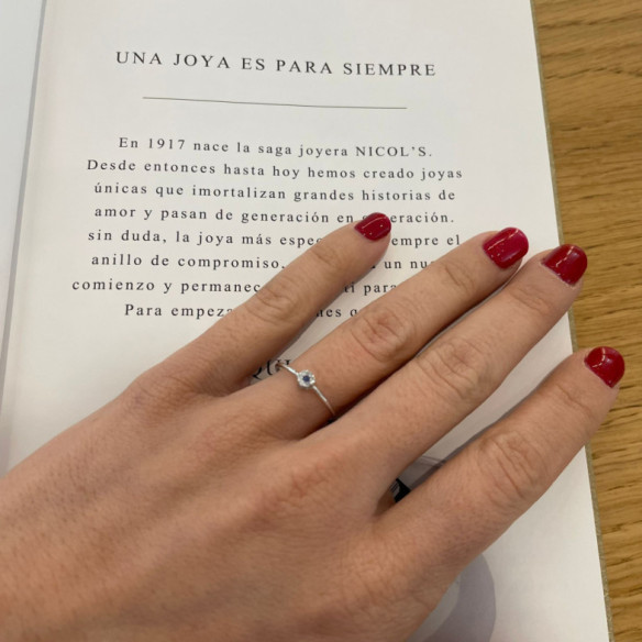 Anillo Diamantes y Zafiro Camelia 0.11 - Anillos de Zafiro