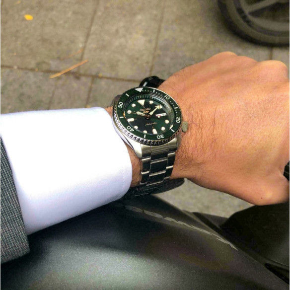 Seiko 5 Sports Automatico - Seiko 5 Sports