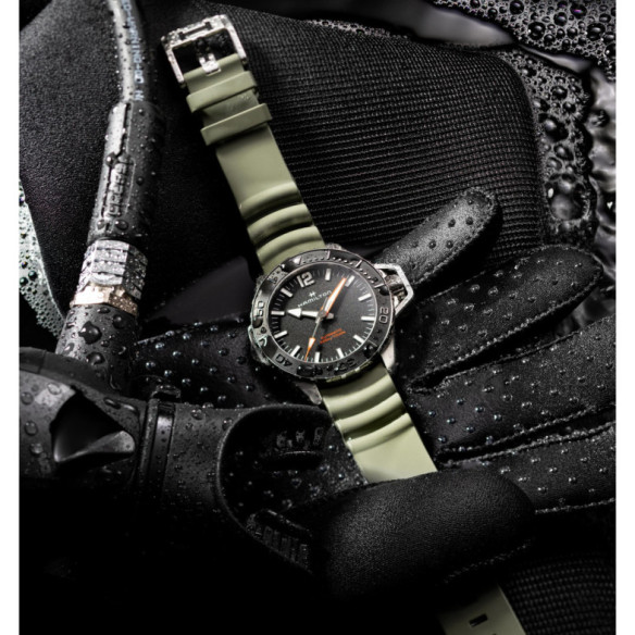 Hamilton Khaki Navy Frogman Auto - Khaki Navy