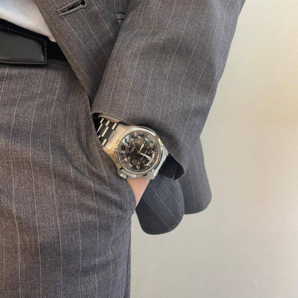 Hamilton Khaki King Auto - Khaki Field