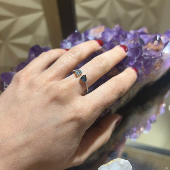 Anillo Diamantes Topacios TRILLON - Rings other precious stones