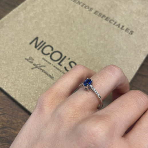 Anillo Zafiro Azul Lola 0.60 ct - Anillos de Zafiro 2
