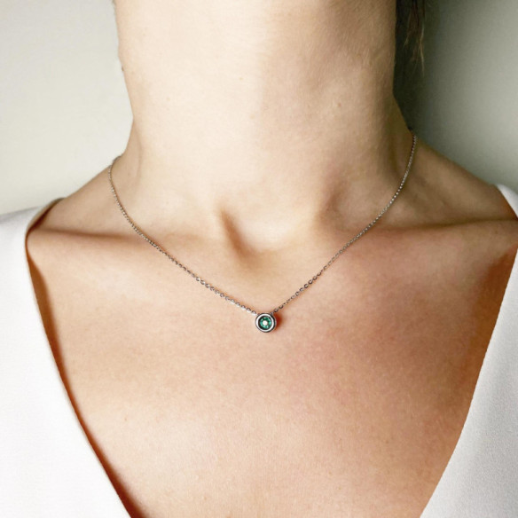 Emerald Pendant 0.20 LADY White Gold and Chain - Necklaces