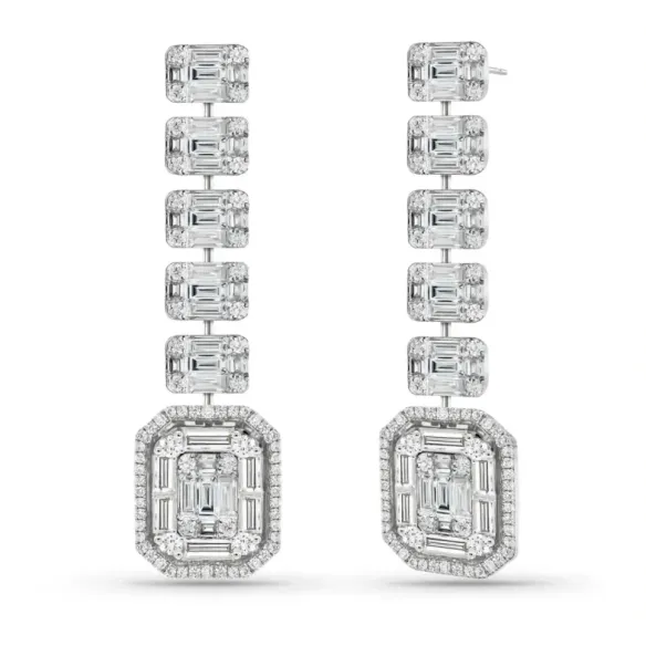 Minerva Red Carpet Diamond Earrings - largos