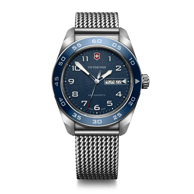 Victorinox Swiss Army Quartz. - Fieldforce