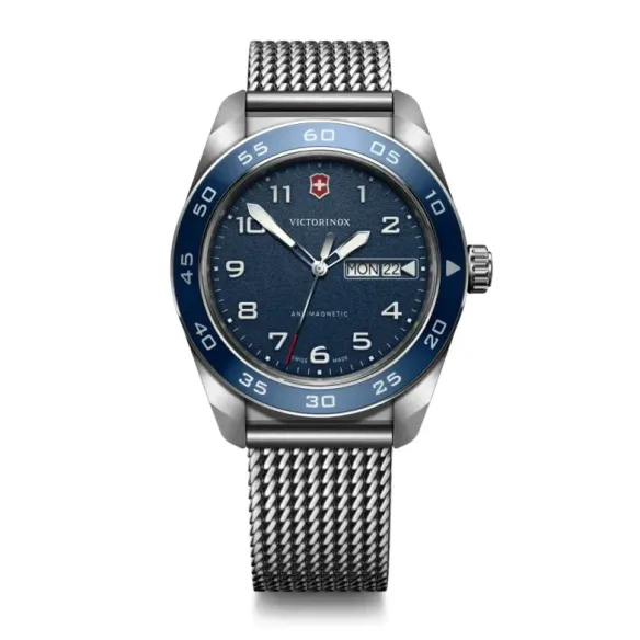 Victorinox Swiss Army Quartz. - Fieldforce