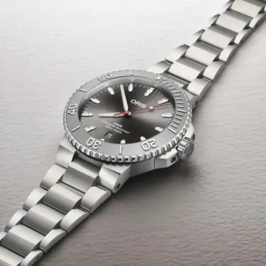 Oris Aquis Date Relief - Oris Aquis 2
