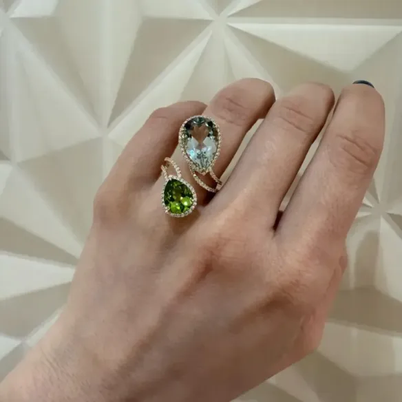Anillo peridotos y diamantes Octopus Perilla - diseños actuales