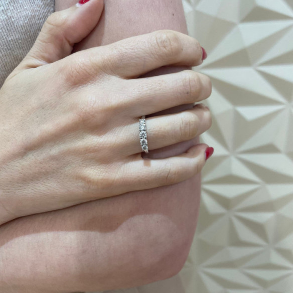 Diamond Ring ELOISE 0.70 White Gold - Brilliant Cut
