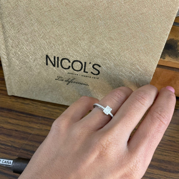 MINERVA Diamond Ring 0.51 White Gold - Rings