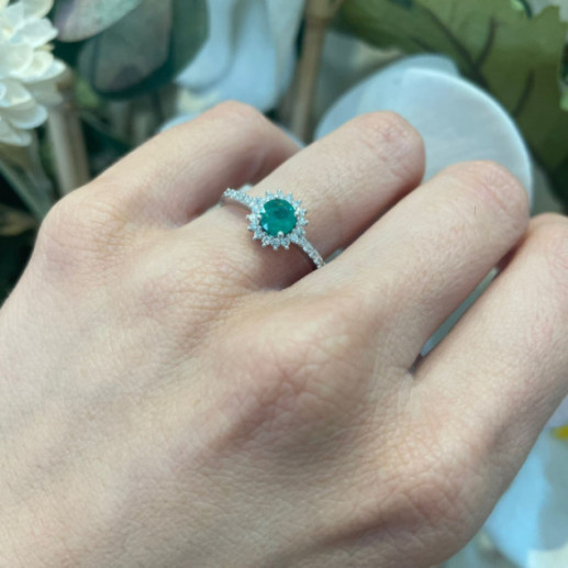 Anillo Esmeralda Margarita 0.60 - Anillos de Esmeralda 2