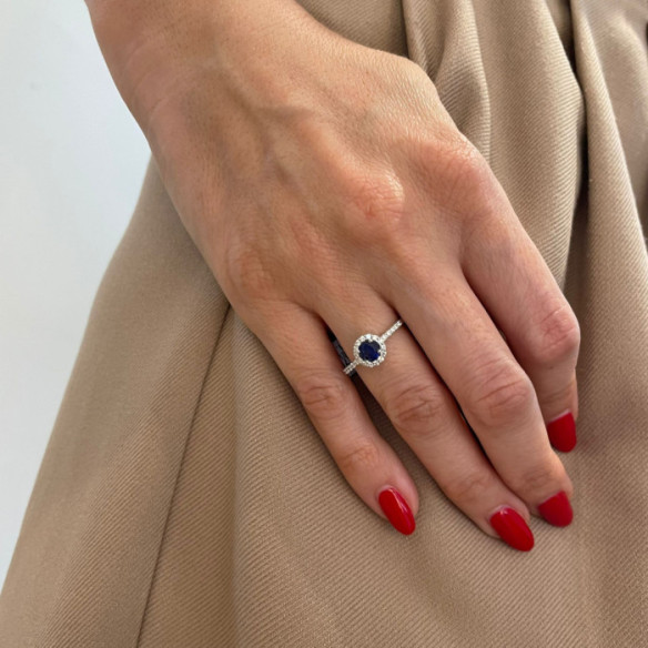 Anillo Zafiro Clavel 0.60 - Anillos de Zafiro