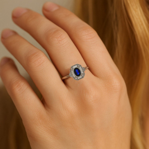 Sapphire and Diamond Ring White Gold Vintage Heritage - Sapphire rings 2