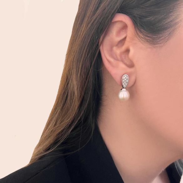 Diamond earrings PEARLS LADY - Pearl Earrings