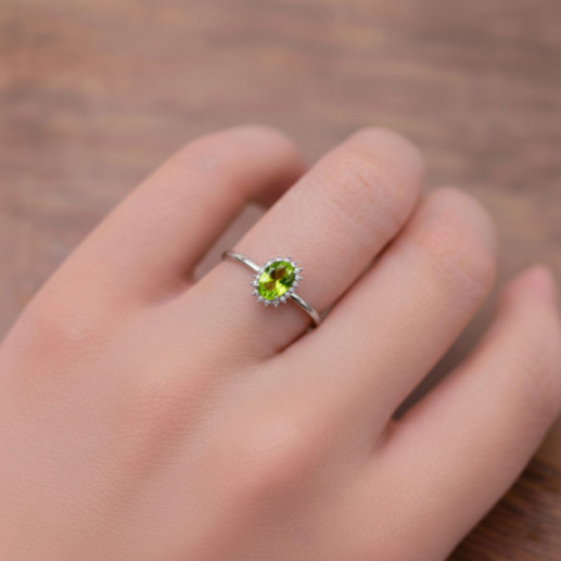 Candy White Gold Peridot and Diamond Ring - Rings other precious stones 2