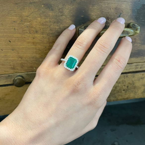 Emerald Ring 3.88ct White Gold SUNSET RECTANGLE - Anniversary Rings