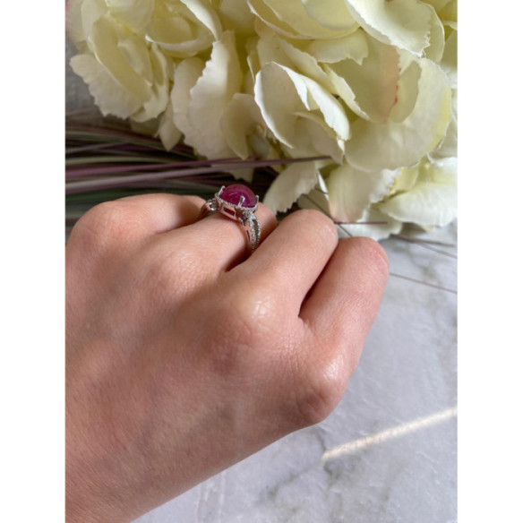 Anillo Diamantes Rubí Royal Jewels - Anillos de Rubí