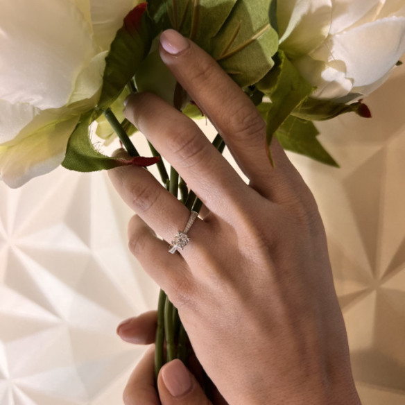 Anillo Diamantes Noa Oro Blanco - ANILLOS