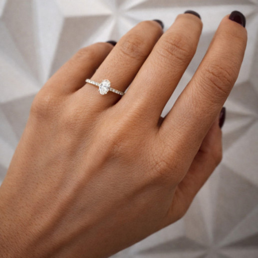 Anillo Compromiso Diamante Oval 0.50 Oro Blanco Dafne Petit - Solitarios de Oro Blanco 2