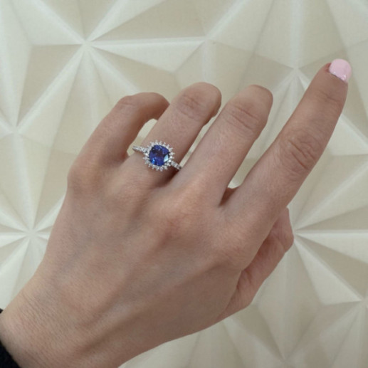 Anillo Tanzanita Cuadrada y Diamantes Oro Blanco Dalia Pavé - Anillos Otras Piedras Preciosas 2