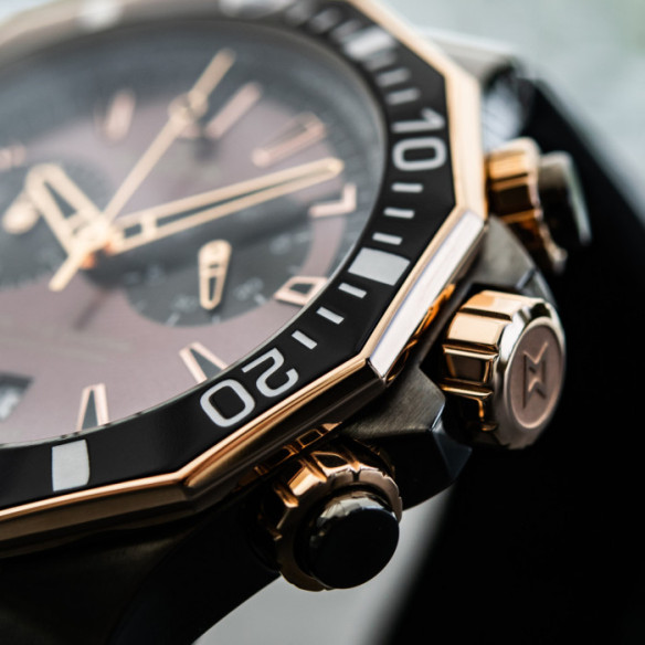 Edox Delfin The Original Chronograph 43mm - EDOX