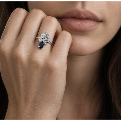 Anillo zafiro y diamantes oro blanco Carnival 2