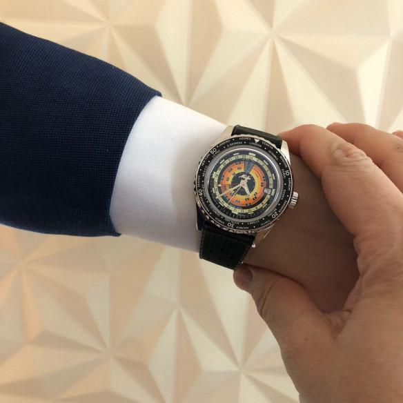 Mido Ocean Star Decompression Worldtimer M026.829.17.051.00