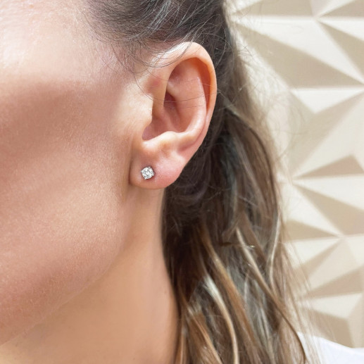 Brincos de diamante em ouro branco Jackie 2