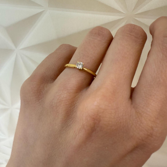 Pierścionek zaręczynowy z diamentem 0,10 do 0,70 ct Nancy żółte złoto 18K