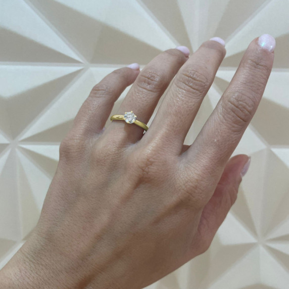 Diamantring 0,10 til 0,70 ct i gult gull Charlotte