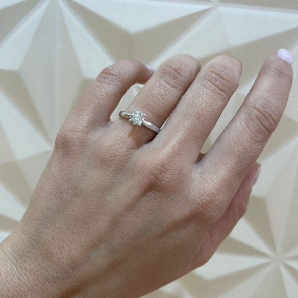 خاتم ماسي 0.10 إلى 0.70 قيراط نانسي بلاتين