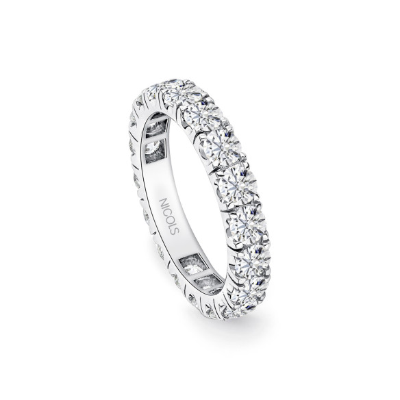 Eternity Diamantring 2,25 til 2,70 Carat