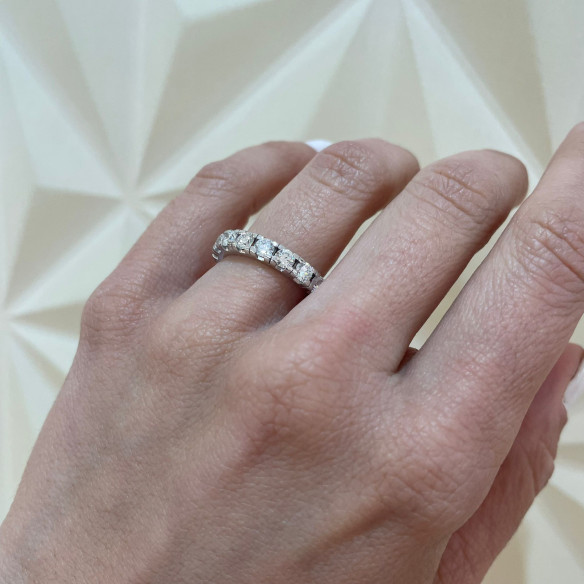 Prsten Eternity Diamanty 2,25 až 2,70 Ct